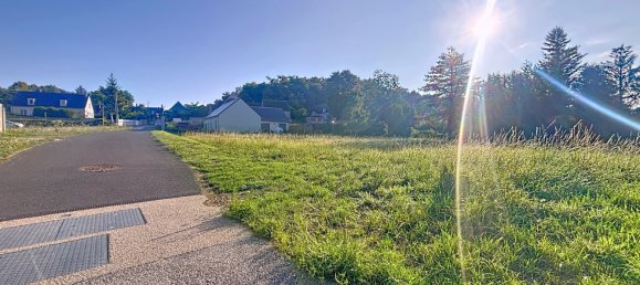  Land in Dierre, France No. 282663 2