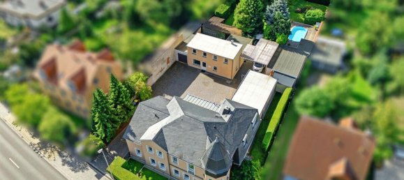 9 rooms Commercial property in Radebeul, Germany No. 331502 2