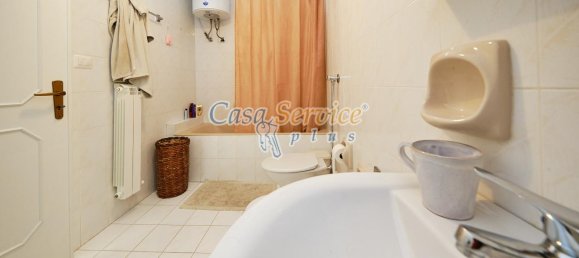 Casa de 4 divisões em Matino, Italy N.º 230631 42