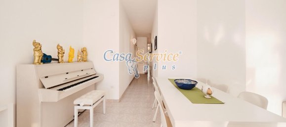 Casa de 4 divisões em Matino, Italy N.º 230631 25