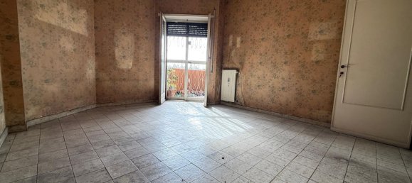 5 rooms Apartment in Rome, Italy No. 197561 11