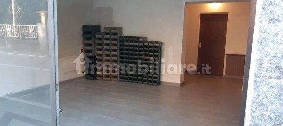2 rooms Commercial property in Samarate, Italy No. 378651 3