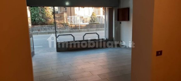 2 rooms Commercial property in Samarate, Italy No. 378651 4