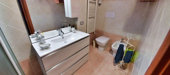 3غرفة شقة في Cesano Maderno, Italy رقم 234723 53