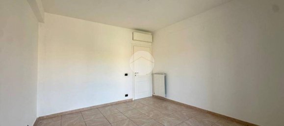 3 Schlafzimmer Wohnung in San Nicola la Strada, Italy, Nr. 313599 9