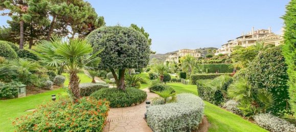 3 bedrooms Apartment in Benahavis, Spain No. 87229 20