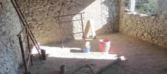 5 rooms House in Lucca, Italy No. 166021 3