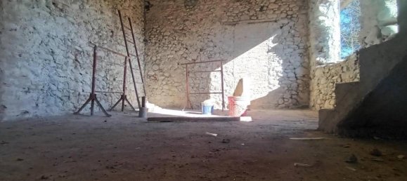 5 rooms House in Lucca, Italy No. 166021 17