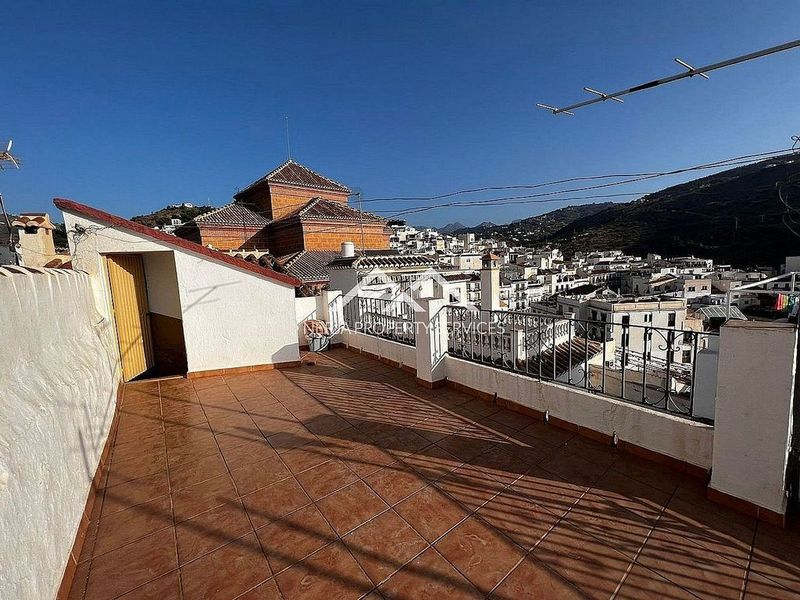 Дом с 4 спальнями в Малага, Испания № 222900