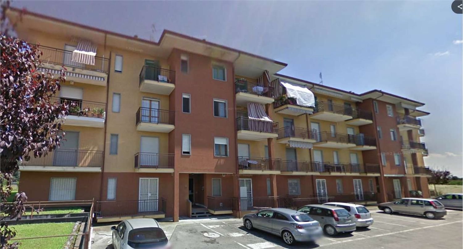 3غرفة شقة في Vercelli, Italy رقم 51304