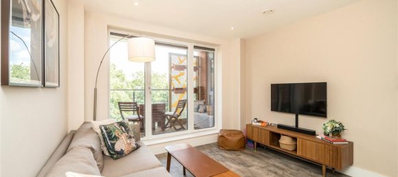 1 bedroom Apartment in London, United Kingdom No. 12730 2