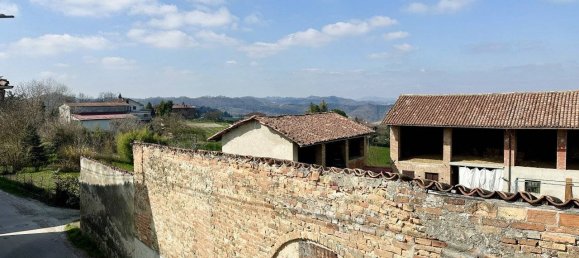 5 bedrooms House in Brozolo, Italy No. 117071 17