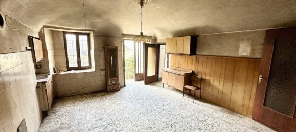 5 bedrooms House in Brozolo, Italy No. 117071 8