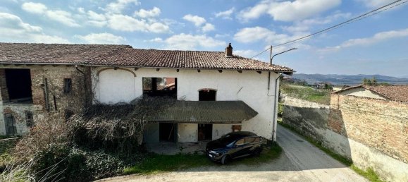 5 bedrooms House in Brozolo, Italy No. 117071 15