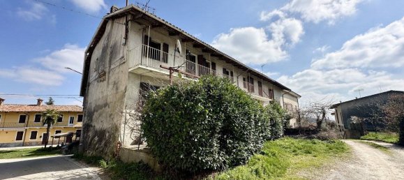 5 bedrooms House in Brozolo, Italy No. 117071 27