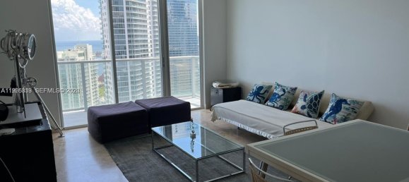 1 bedroom Commercial property for rent in Miami, Miami-Dade, Florida, USA № 615636 10
