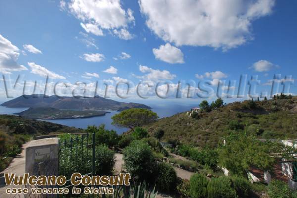 4 bedrooms Villa in Lipari, Italy No. 129103