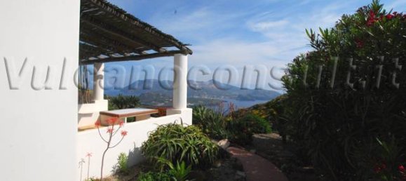4 bedrooms Villa in Lipari, Italy No. 129103 22