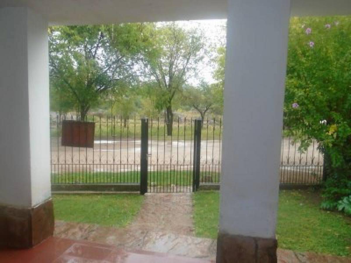 2 bedrooms Commercial property in Cordoba, Argentina No. 30366