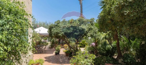 2 bedrooms Villa in Chiaramonte Gulfi, Italy No. 262790 6