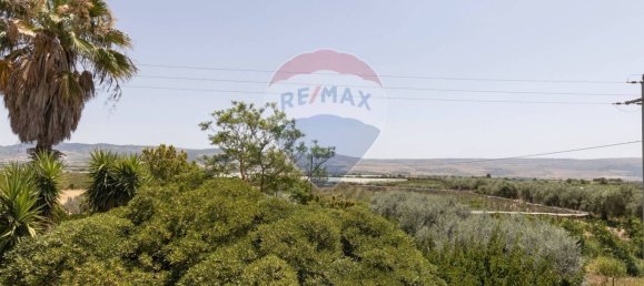 2 bedrooms Villa in Chiaramonte Gulfi, Italy No. 262790 9