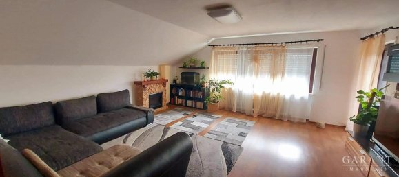 Apartamento de 4 habitaciónes en Hohenlohe, Germany No. 5817 3