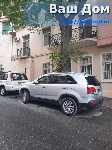 5 rooms Office in Baku, Azerbaijan No. 1009