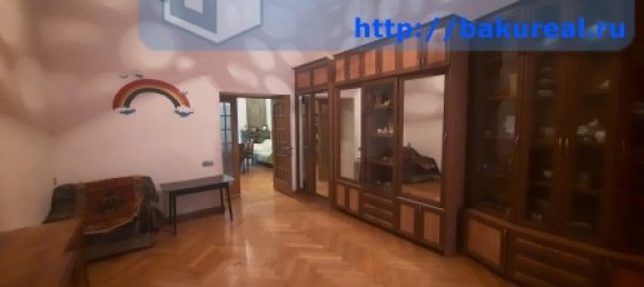 Oficina de 5 habitaciónes en Baku, Azerbaijan No. 1009 11