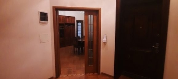 Oficina de 5 habitaciónes en Baku, Azerbaijan No. 1009 18