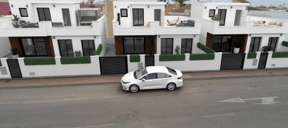 3 Schlafzimmer Villa in Las Esperanzas, Spain, Nr. 13234 10