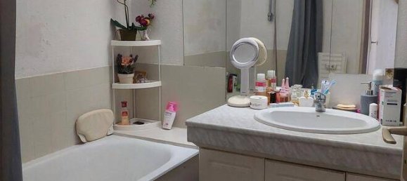 Apartamento de 2 dormitorios en Montataire, France No. 90031 6