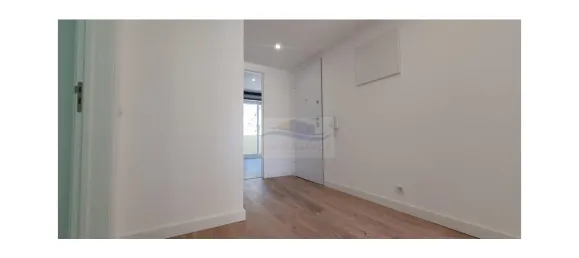 3 bedrooms Apartment in Amadora, Portugal No. 147824 8