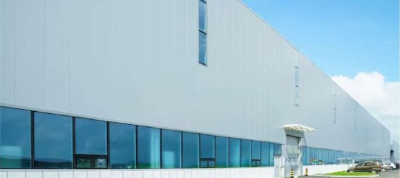 571m² Warehouse in Como, Italy No. 380568 10
