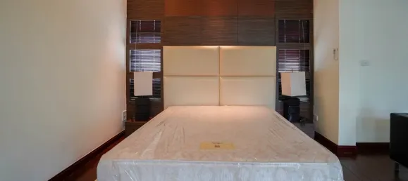 4 dormitorios villa en alquiler en Thu Duc, Ho Chi Minh, Vietnam № 75042 2