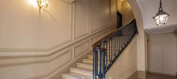 2 bedrooms Duplex in Paris, France No. 143181 10