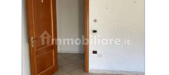 Apartamento T3 em San Giorgio a Cremano, Italy N.º 258553 6