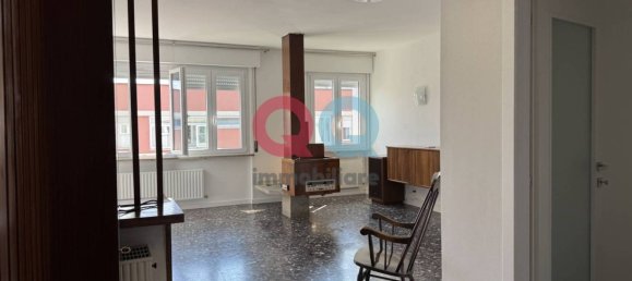 3 chambres Appartement à Udine, Italy No. 373379 5