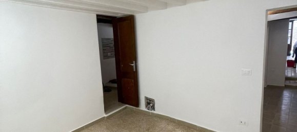 4 bedrooms Apartment in Perugia, Italy No. 358132 16