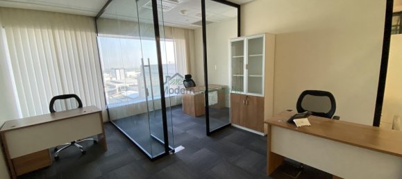 Büro in Sheikh Zayed Road, UAE 300m², Nr. 9443 19