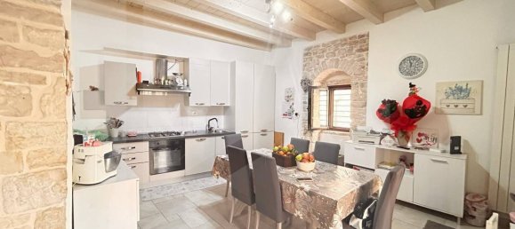 Casa de 3 dormitorios en Bitetto, Italy No. 18601 10