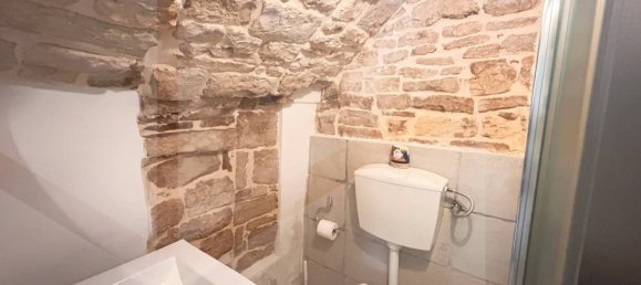 Casa de 3 dormitorios en Bitetto, Italy No. 18601 8