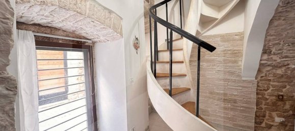 Casa de 3 dormitorios en Bitetto, Italy No. 18601 4