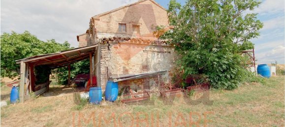 Casa de 6 divisões em Recanati, Italy N.º 137880 6