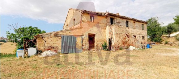 Casa de 6 divisões em Recanati, Italy N.º 137880 2