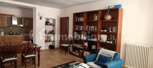 Apartamento de 2 dormitorios en Vignanello, Italy No. 305587 25