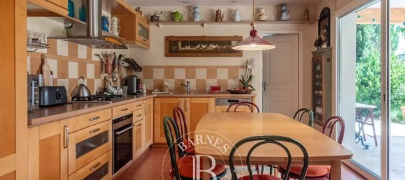 5 bedrooms House in Collonges-au-Mont-d'Or, France No. 279570 7