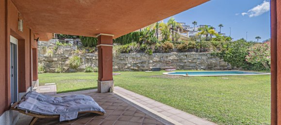 5 bedrooms Villa in Marbella, Spain No. 186890 5