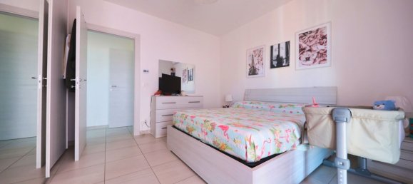 3 rooms Apartment in Taranto, Italy No. 275710 13