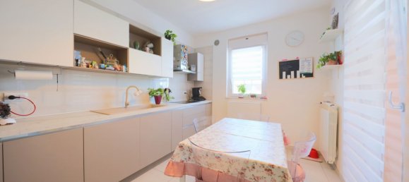 3 rooms Apartment in Taranto, Italy No. 275710 9