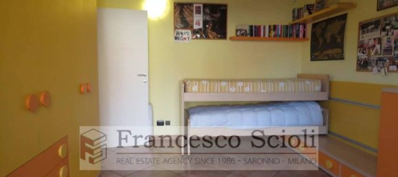 3 غرف نوم فيلا في Saronno, Italy رقم 14346 8